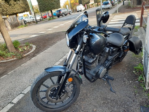 Yamaha Bolt XV950R VENDU